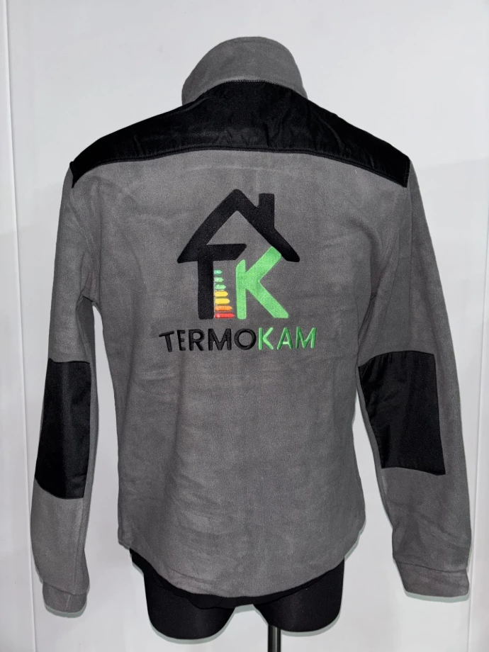 polar z haftem na plecach